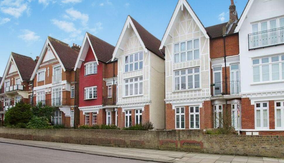 3 bed Annexe for rent in Streatham. From Northwood Sales - West Norwood