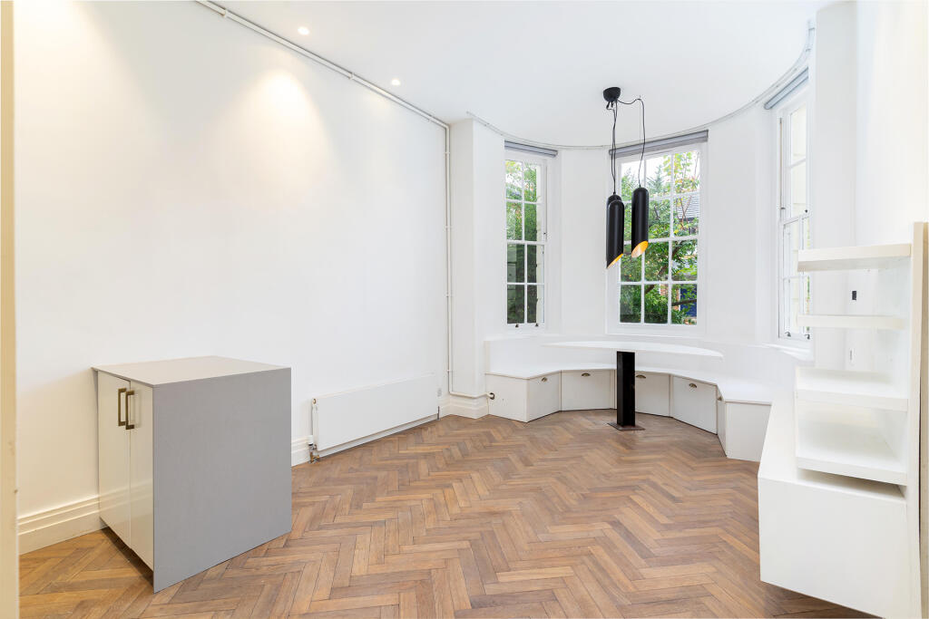 1 bed 1st Floor Flat for rent in Streatham. From Northwood Sales - West Norwood 1 bed 1st Floor Flat for rent in Streatham. From Northwood Sales - West Norwood