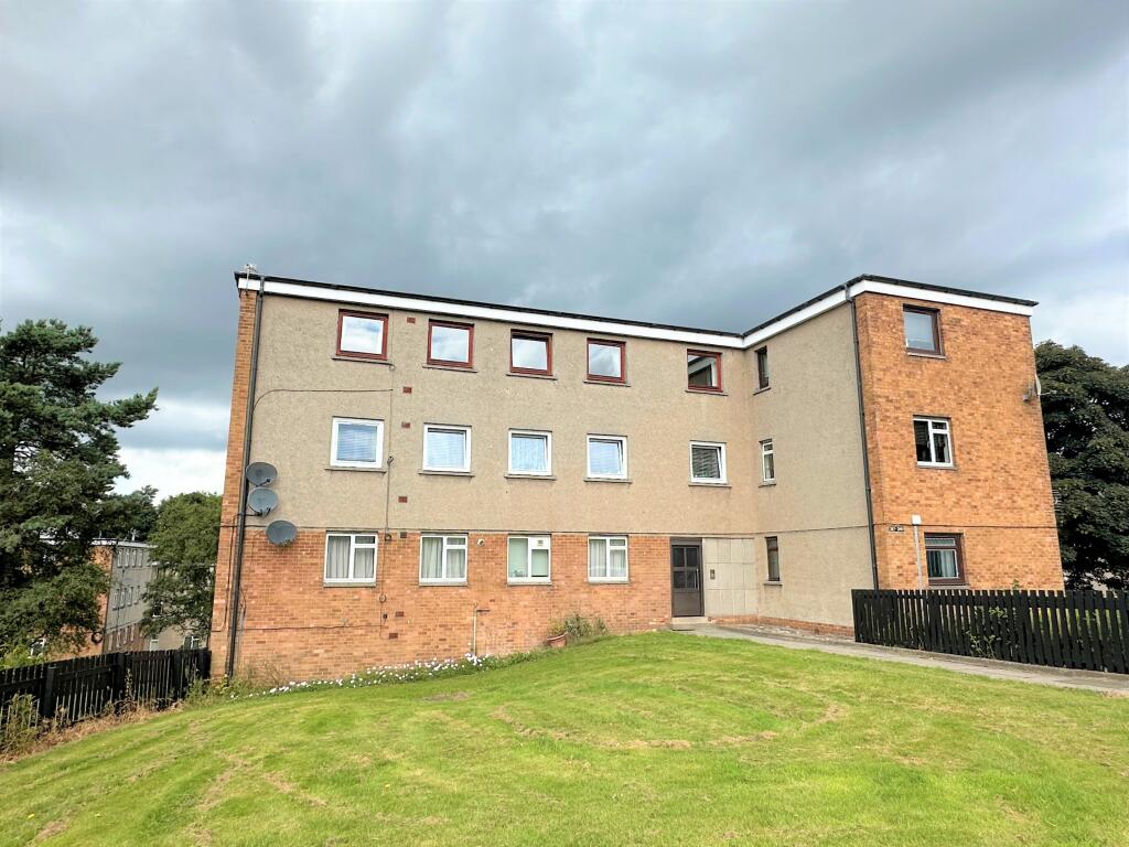 2 bed 1st Floor Flat for rent in Dundee. From Northwood - Dundee