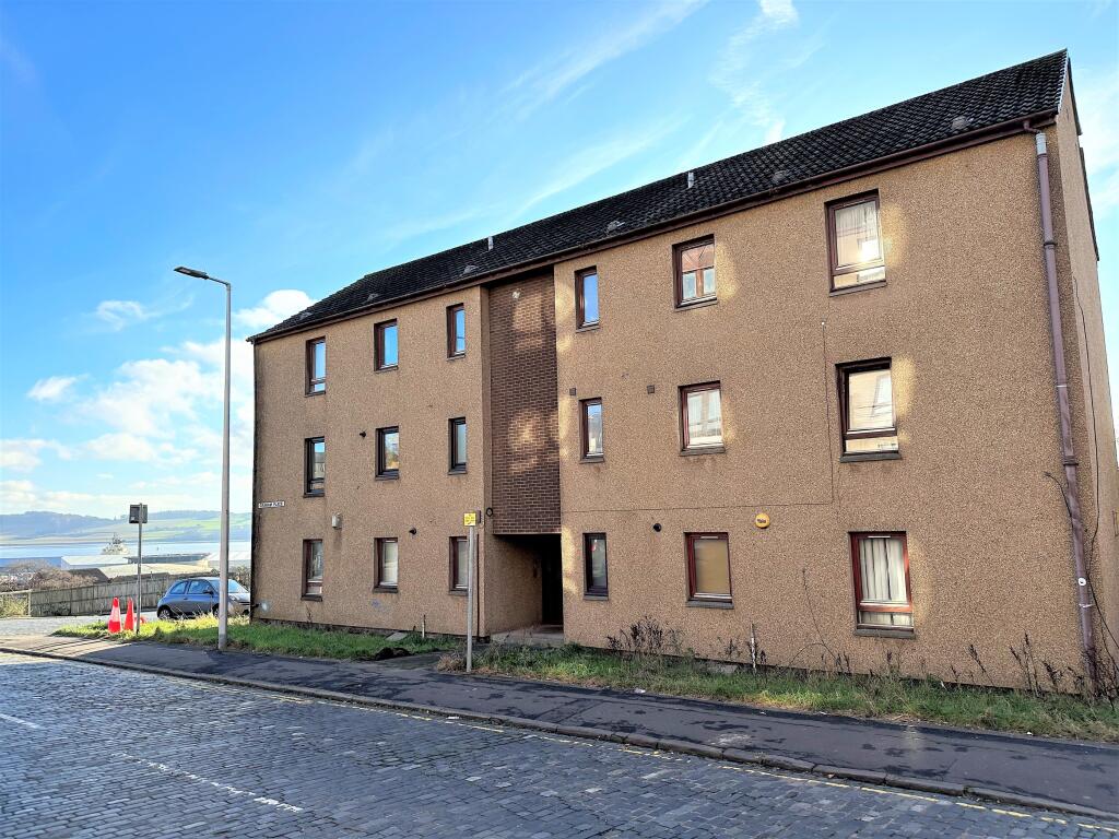 2 bed 1st Floor Flat for rent in Dundee. From Northwood - Dundee