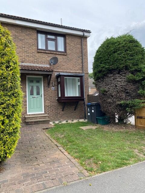 1 bed Semi Detached for rent in London. From Northwood - Epsom