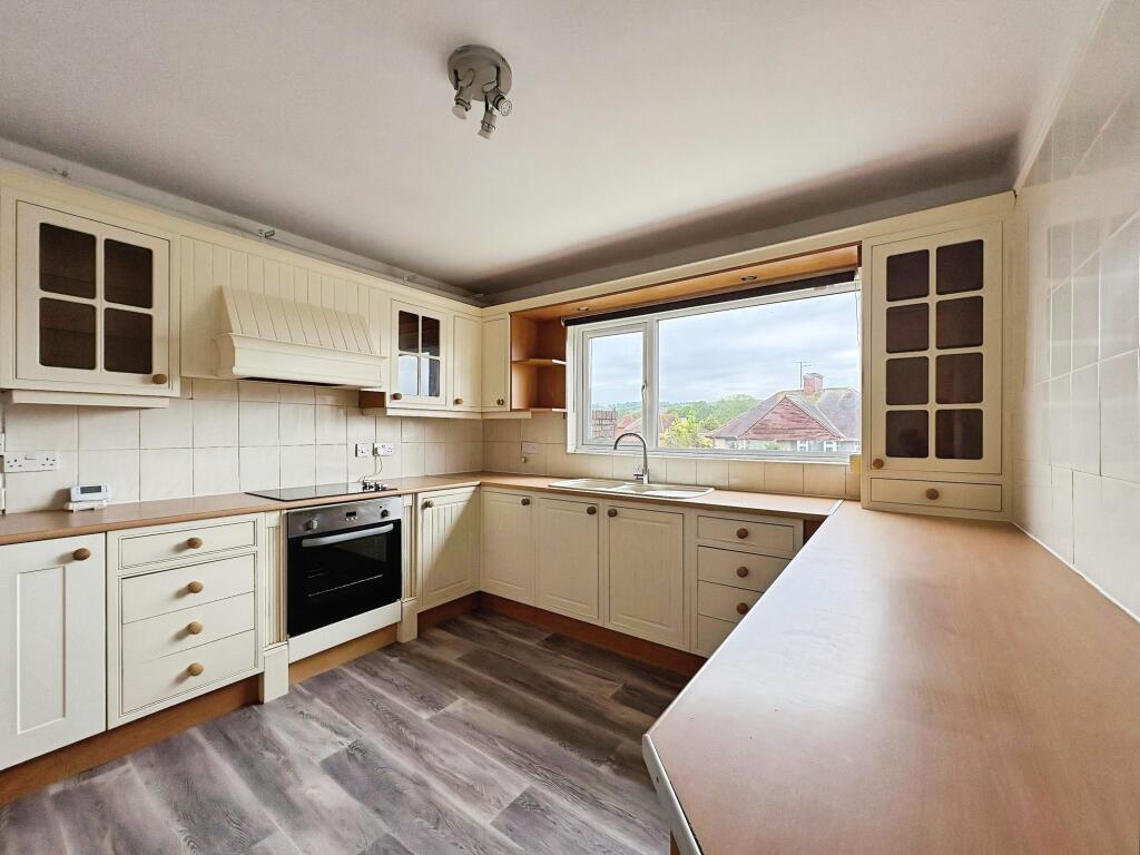 3 bed 1st Floor Flat for rent in Exeter. From Northwood - Exeter 3 bed 1st Floor Flat for rent in Exeter. From Northwood - Exeter