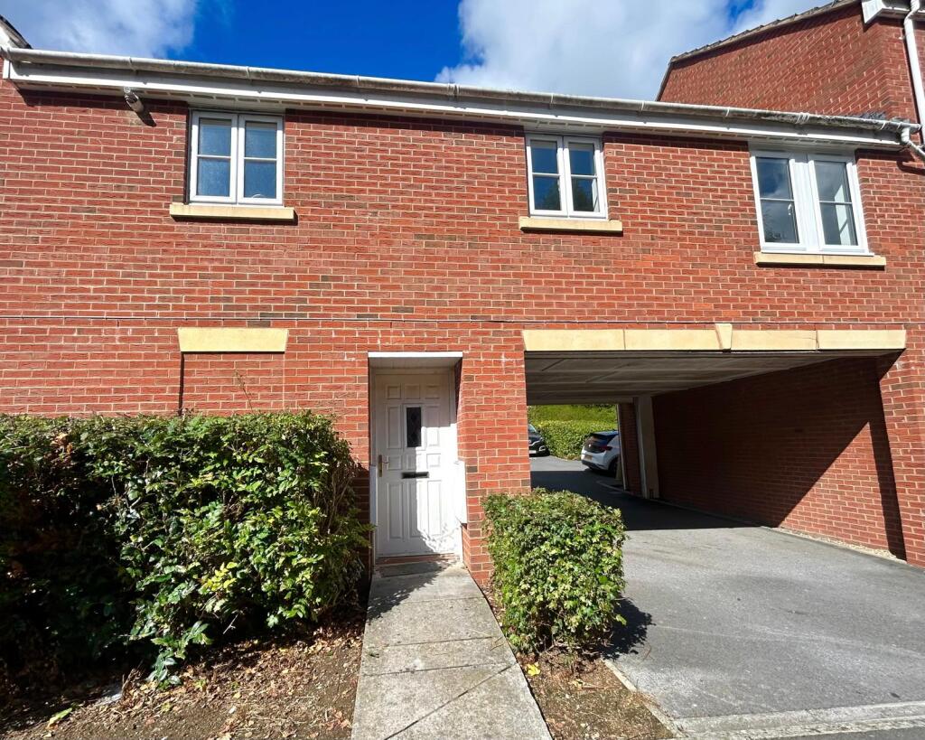 2 bed Coach House for rent in Nadderwater. From Northwood - Exeter 2 bed Coach House for rent in Nadderwater. From Northwood - Exeter