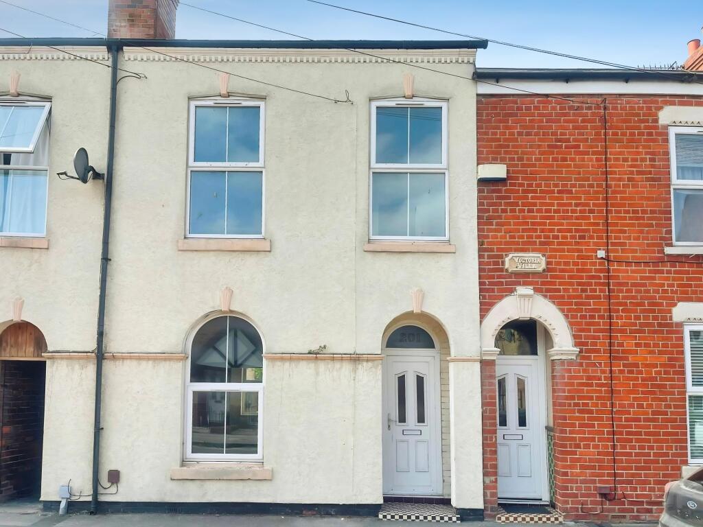 4 bed Mid Terraced House for rent in Hull. From Northwood - Northwood Beverley & Hull 4 bed Mid Terraced House for rent in Hull. From Northwood - Northwood Beverley & Hull
