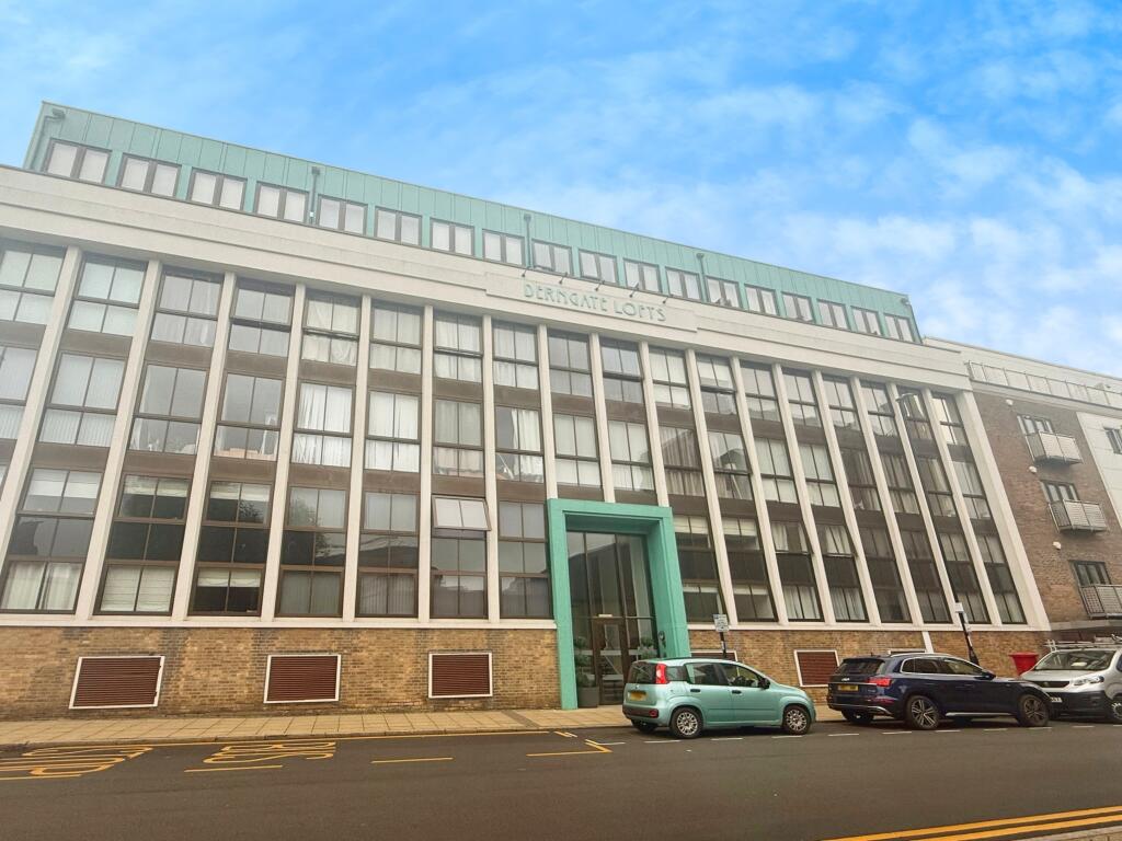 2 bed Duplex for rent in Northampton. From Northwood - Northampton