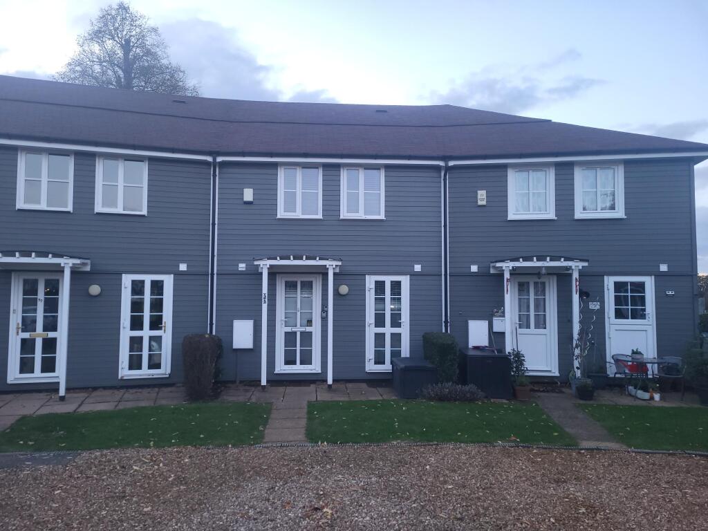 3 bed Mid Terraced House for rent in Overstone. From Northwood - Northampton