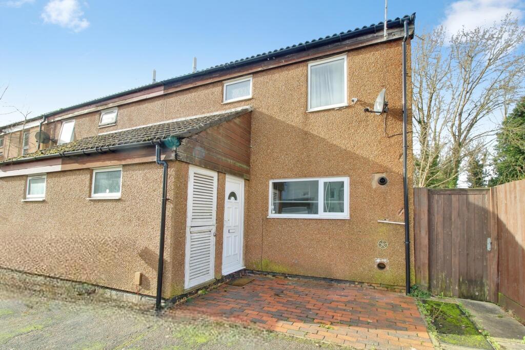 3 bed Mid Terraced House for rent in Peterborough. From Northwood - Peterborough