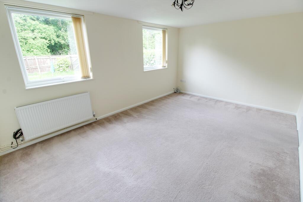 3 bed Semi Detached for rent in Peterborough. From Northwood - Peterborough