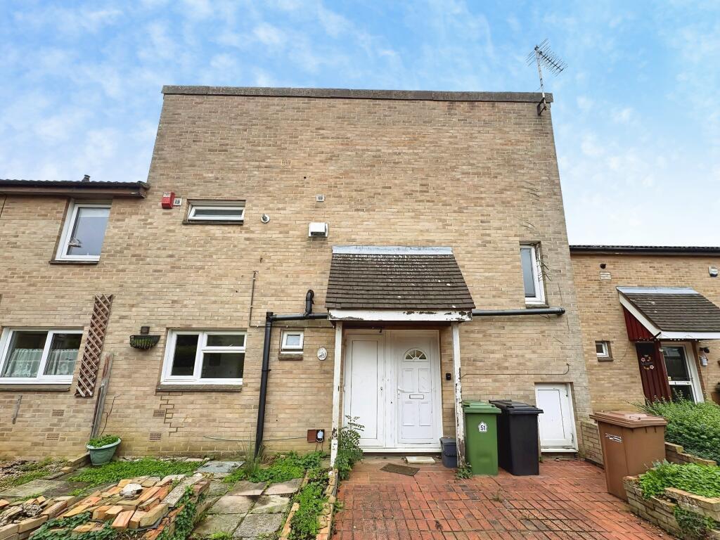 3 bed Mid Terraced House for rent in Peterborough. From Northwood - Peterborough