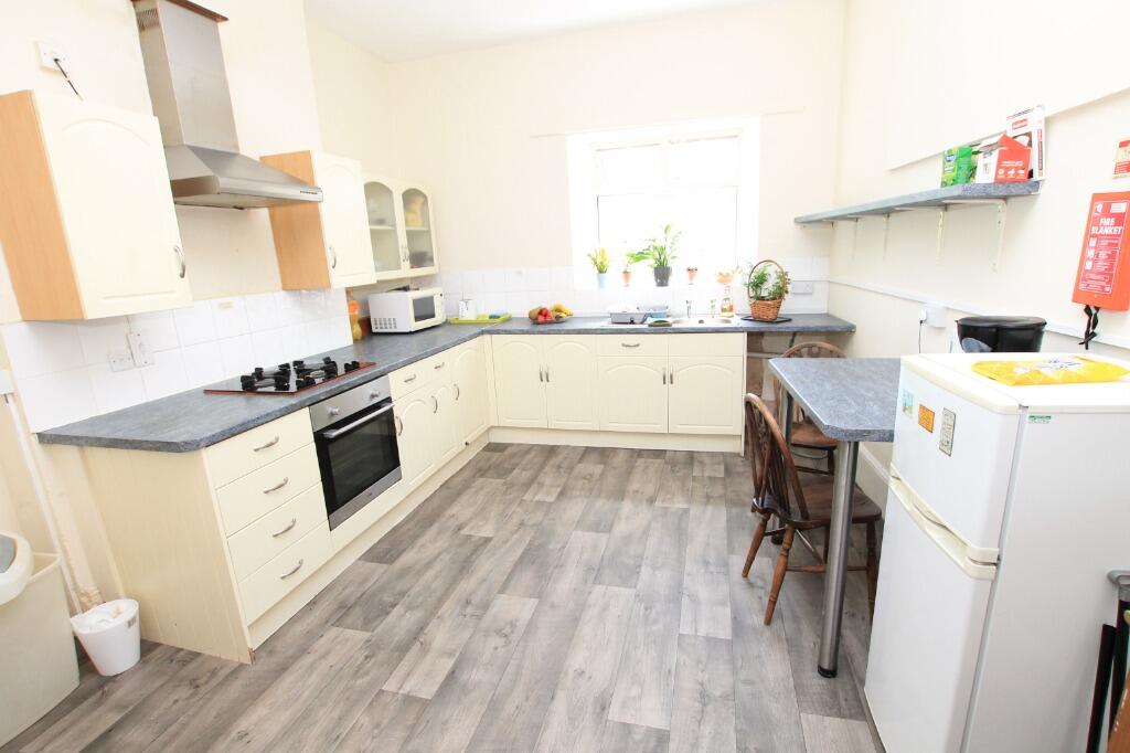 1 bed Flat for rent in Warminster. From Northwood - Warminster