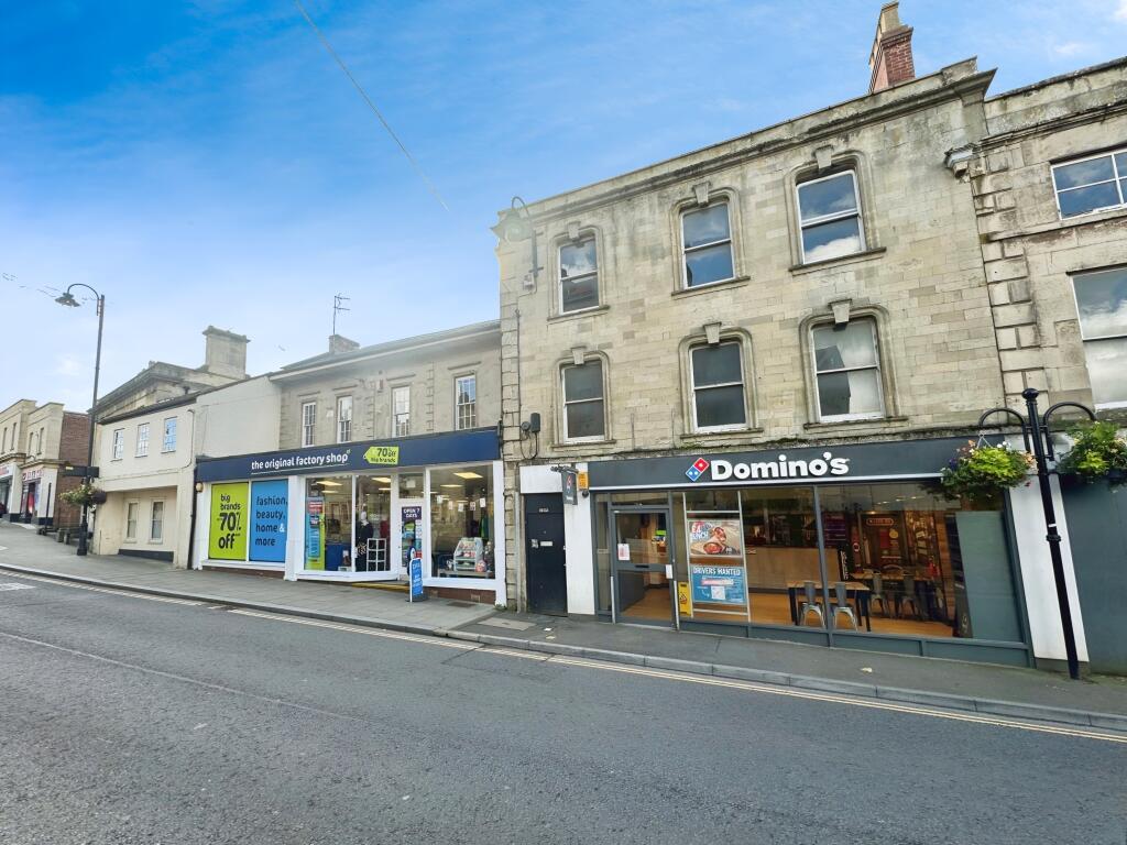 1 bed 1st Floor Flat for rent in Warminster. From Northwood - Warminster