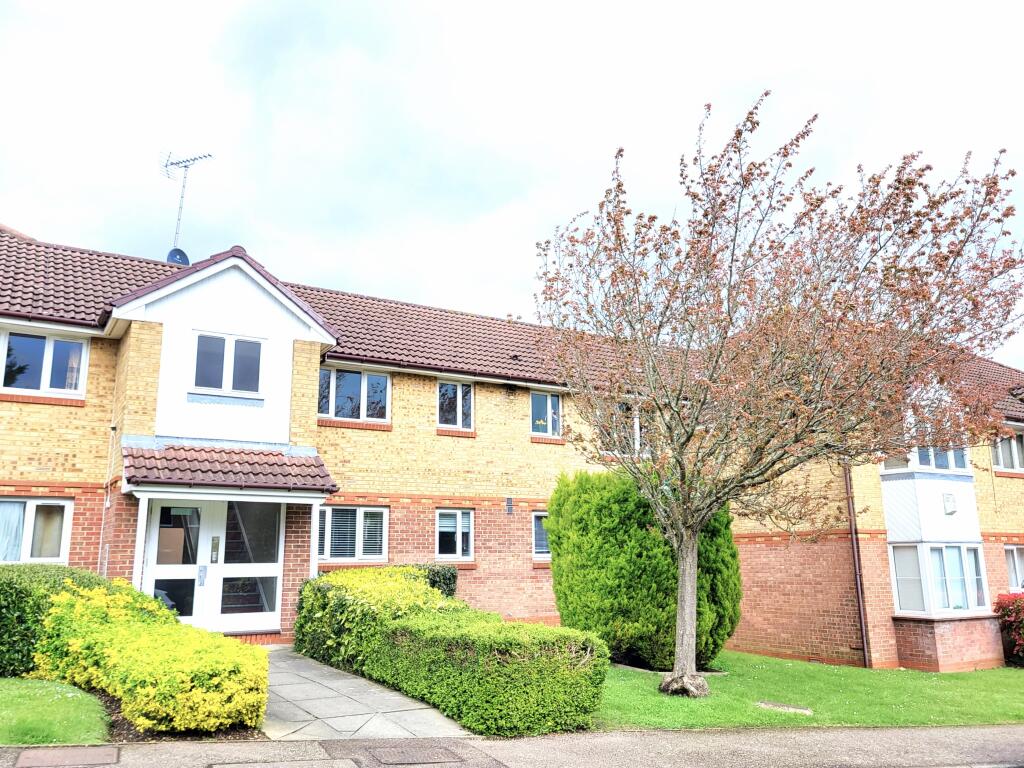 1 bed Flat for rent in Aldenham. From Northwood - Watford