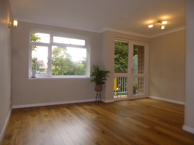 1 bed 1st Floor Flat for rent in Watford. From Northwood - Watford