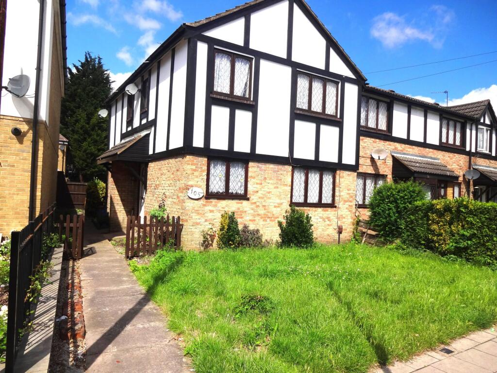 2 bed Detached for rent in Romford. From Oakland Estates - Barkingside