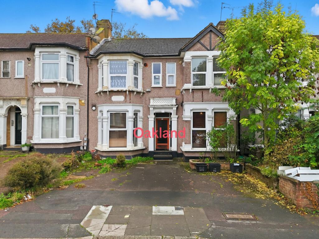1 bed 1st Floor Flat for rent in Ilford. From Oakland Estates - Barkingside