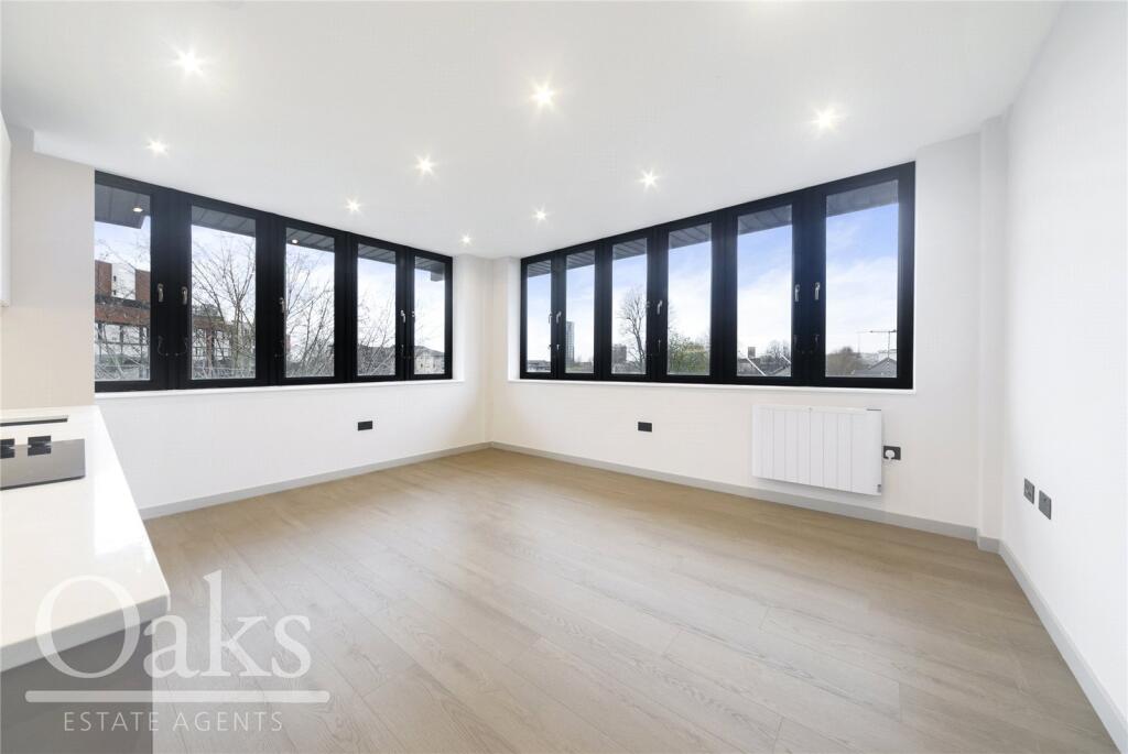 1 bed Apartment for rent in . From Oaks Estate Agents