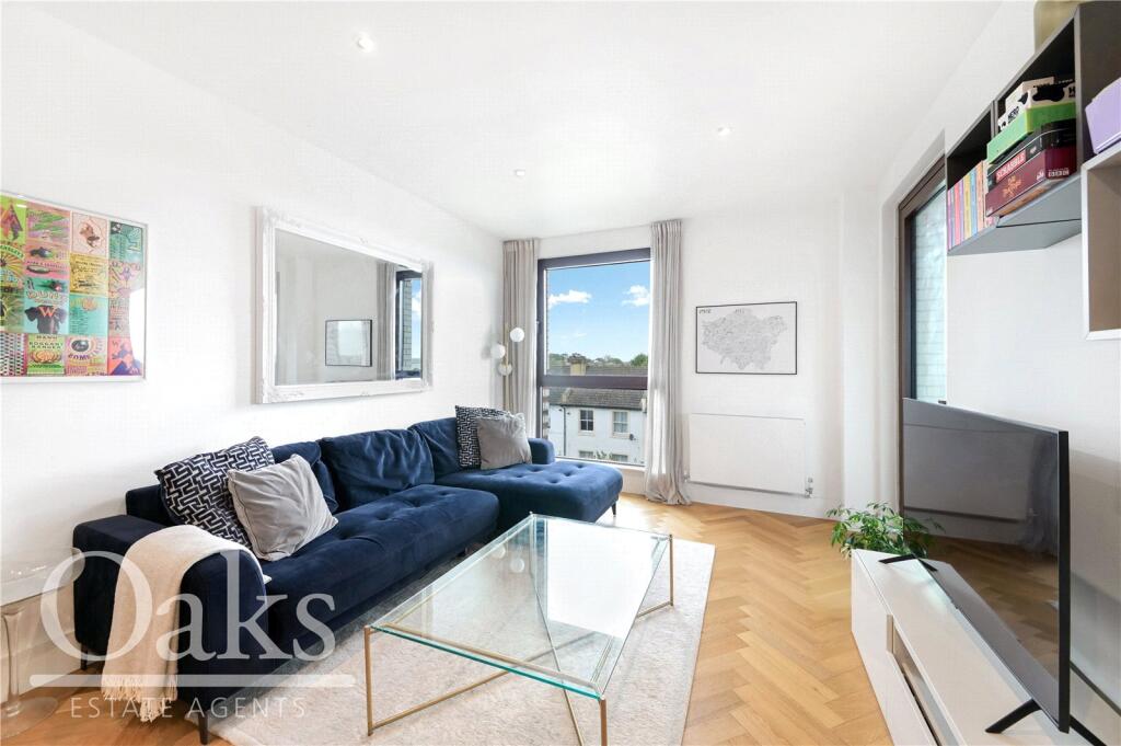 1 bed Apartment for rent in Penge. From Oaks Estate Agents