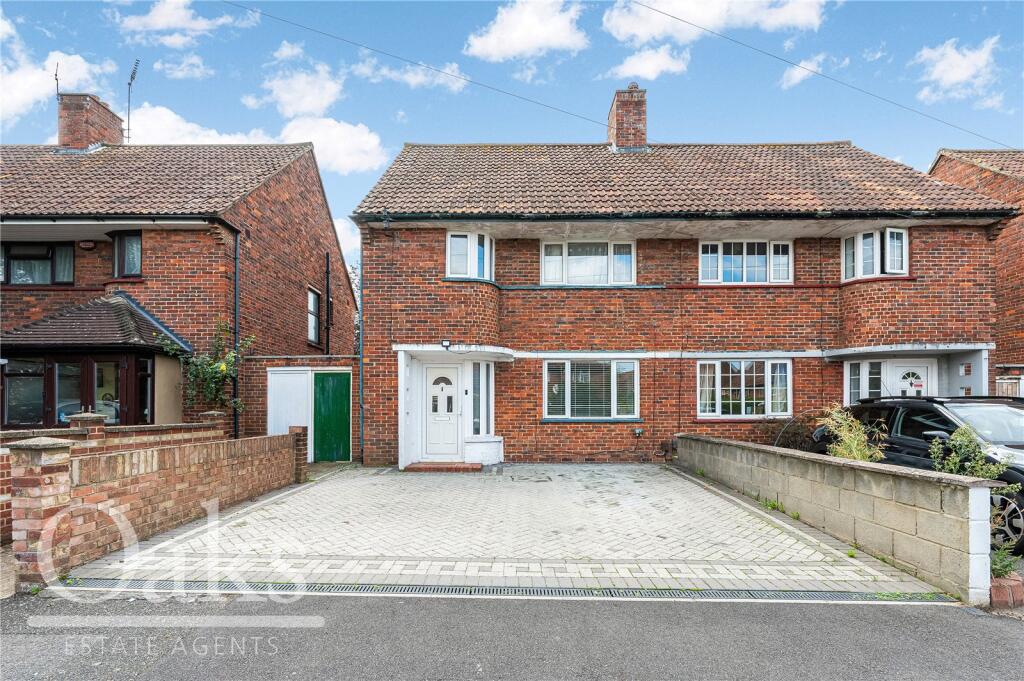 3 bed Semi Detached for rent in Croydon. From Oaks Estate Agents 3 bed Semi Detached for rent in Croydon. From Oaks Estate Agents