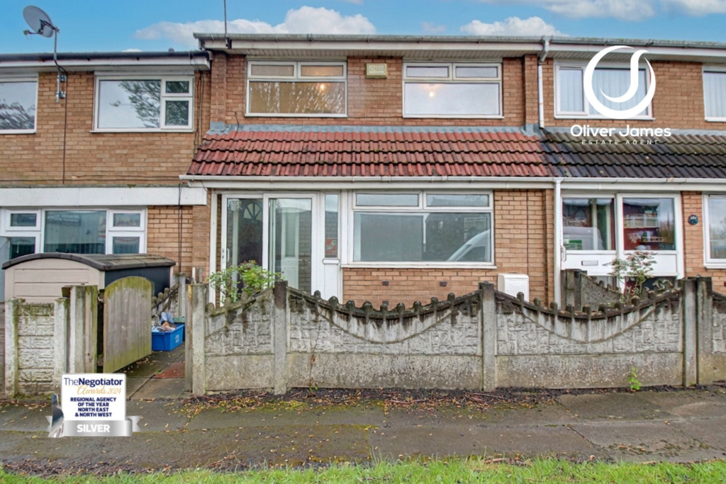 3 bed Mid Terraced House for rent in Swinton. From Oliver James - Cadishead