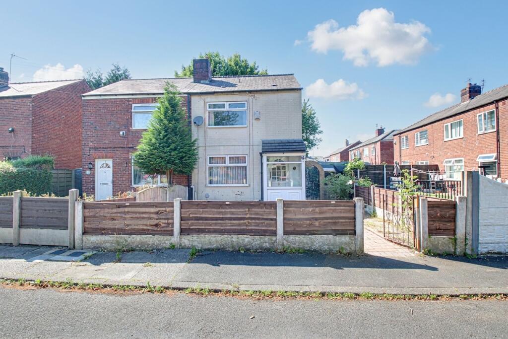 2 bed Semi Detached for rent in Swinton. From Oliver James - Cadishead