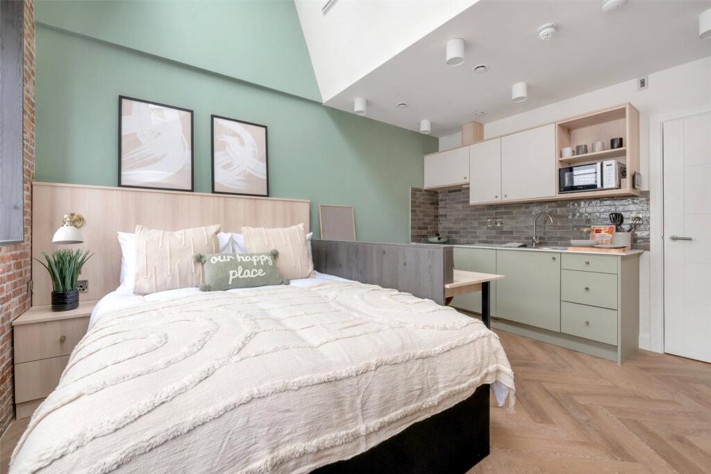 4 bed Studio for rent in Leicester. From Oliver Rayns - Leicester 4 bed Studio for rent in Leicester. From Oliver Rayns - Leicester