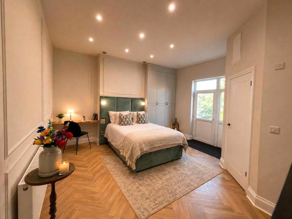 4 bed Studio for rent in Stoughton. From Oliver Rayns - Leicester