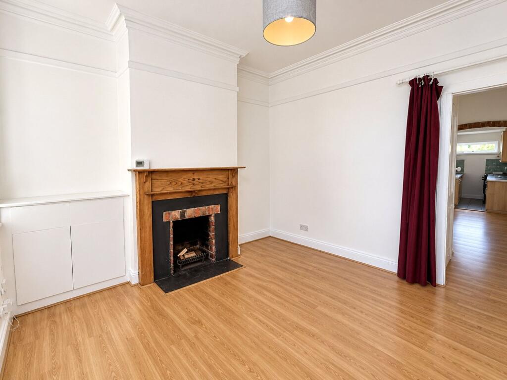 2 bed Mid Terraced House for rent in Leicester. From Oliver Rayns - Leicester 2 bed Mid Terraced House for rent in Leicester. From Oliver Rayns - Leicester