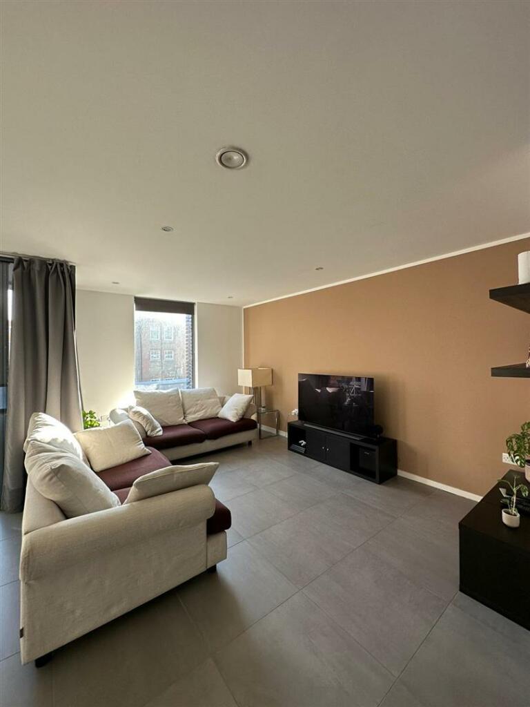 2 bed Apartment for rent in Bermondsey. From O'Sullivan Property