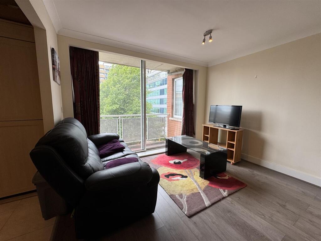 1 bed 1st Floor Flat for rent in London. From O'Sullivan Property - London
