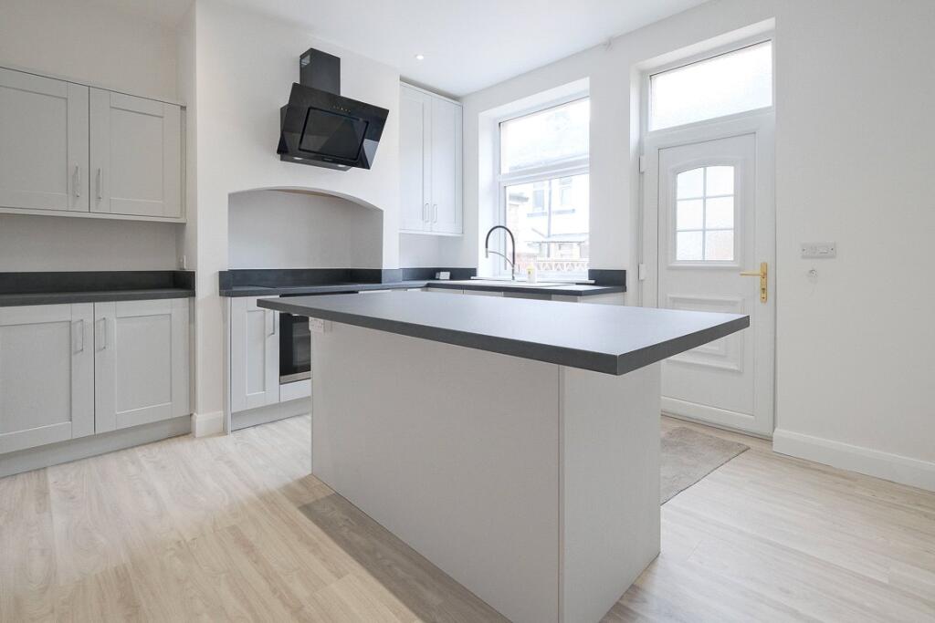 2 bed Mid Terraced House for rent in Barnoldswick. From Pad - 2 - Let - Barnoldswick 2 bed Mid Terraced House for rent in Barnoldswick. From Pad - 2 - Let - Barnoldswick