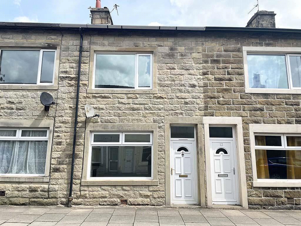 2 bed Mid Terraced House for rent in Barnoldswick. From Pad - 2 - Let - Barnoldswick 2 bed Mid Terraced House for rent in Barnoldswick. From Pad - 2 - Let - Barnoldswick