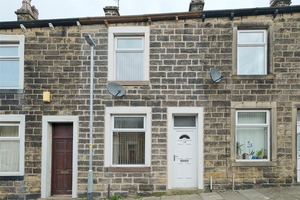 2 bed Mid Terraced House for rent in Colne. From Pad - 2 - Let - Barnoldswick 2 bed Mid Terraced House for rent in Colne. From Pad - 2 - Let - Barnoldswick