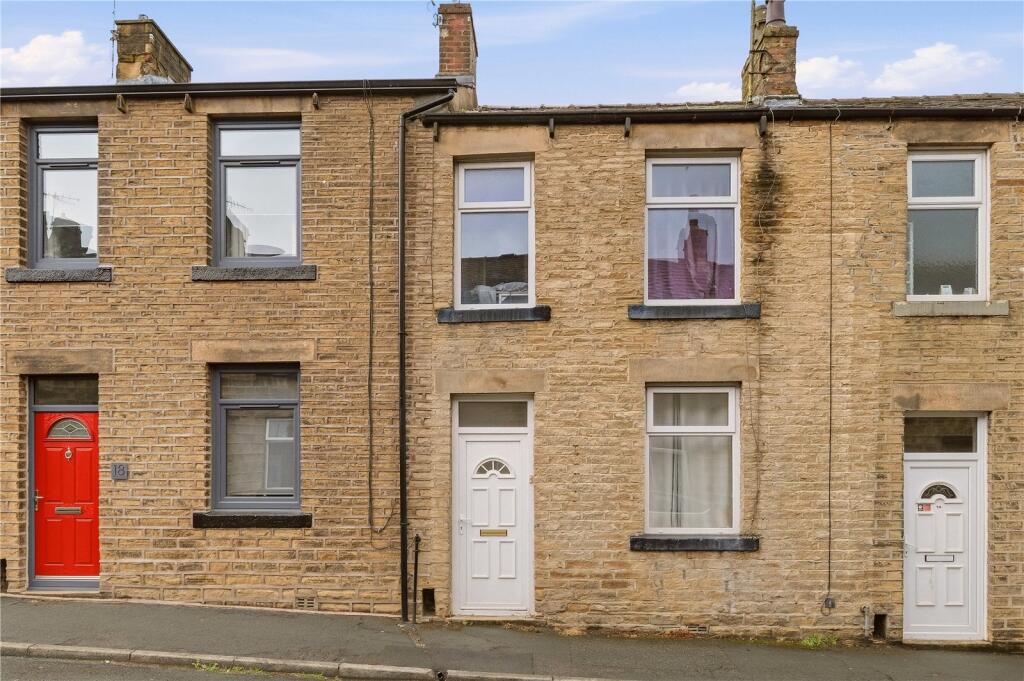 3 bed Mid Terraced House for rent in Skipton. From Pad - 2 - Let - Barnoldswick 3 bed Mid Terraced House for rent in Skipton. From Pad - 2 - Let - Barnoldswick