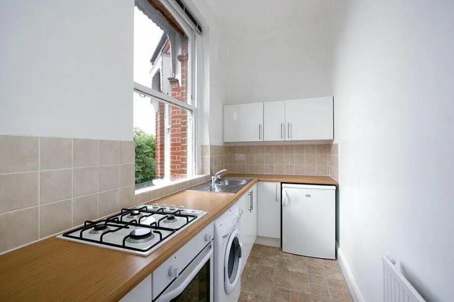 2 bed Flat for rent in Willesden. From Parkinson Farr
