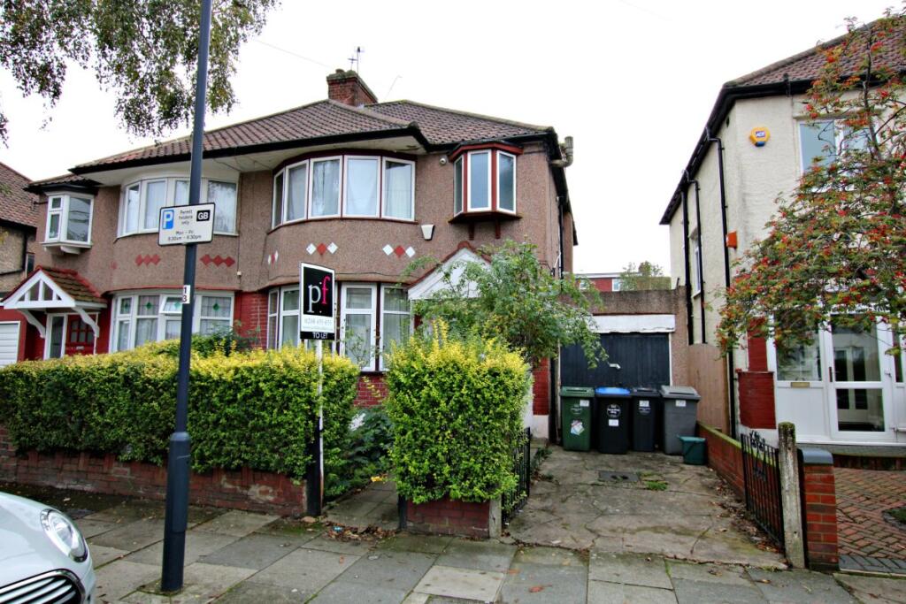 4 bed Semi Detached for rent in Willesden. From parkinsonfarr - Willesden Green