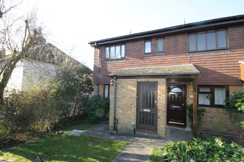 1 bed Apartment for rent in Leatherhead. From Patrick Gardner - Leatherhead - Sales