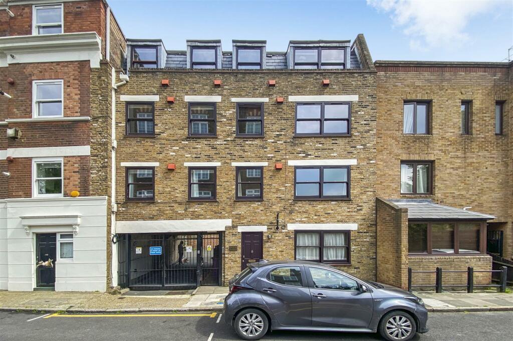 0 bed Parking for rent in Bethnal Green. From Peach Properties - UK Ltd