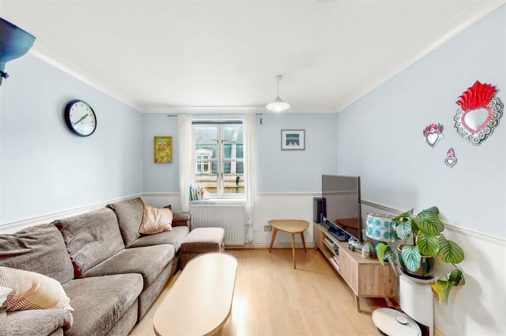 1 bed Apartment for rent in Stepney. From Peach Properties - UK Ltd