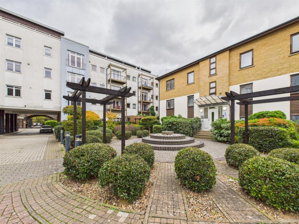 1 bed Apartment for rent in Bethnal Green. From Peach Properties - Shoreditch