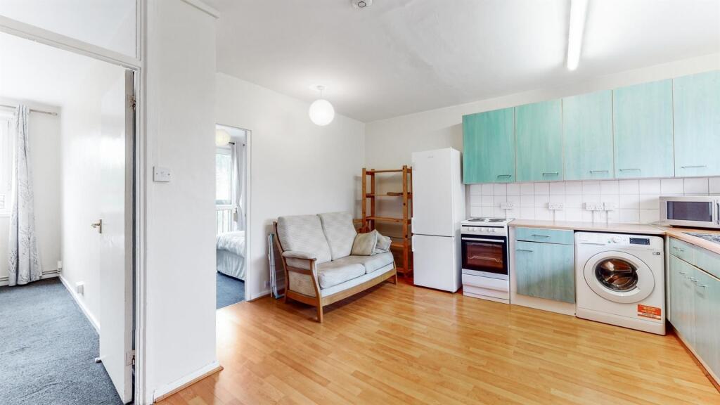 2 bed Apartment for rent in Stepney. From Peach Properties - Shoreditch