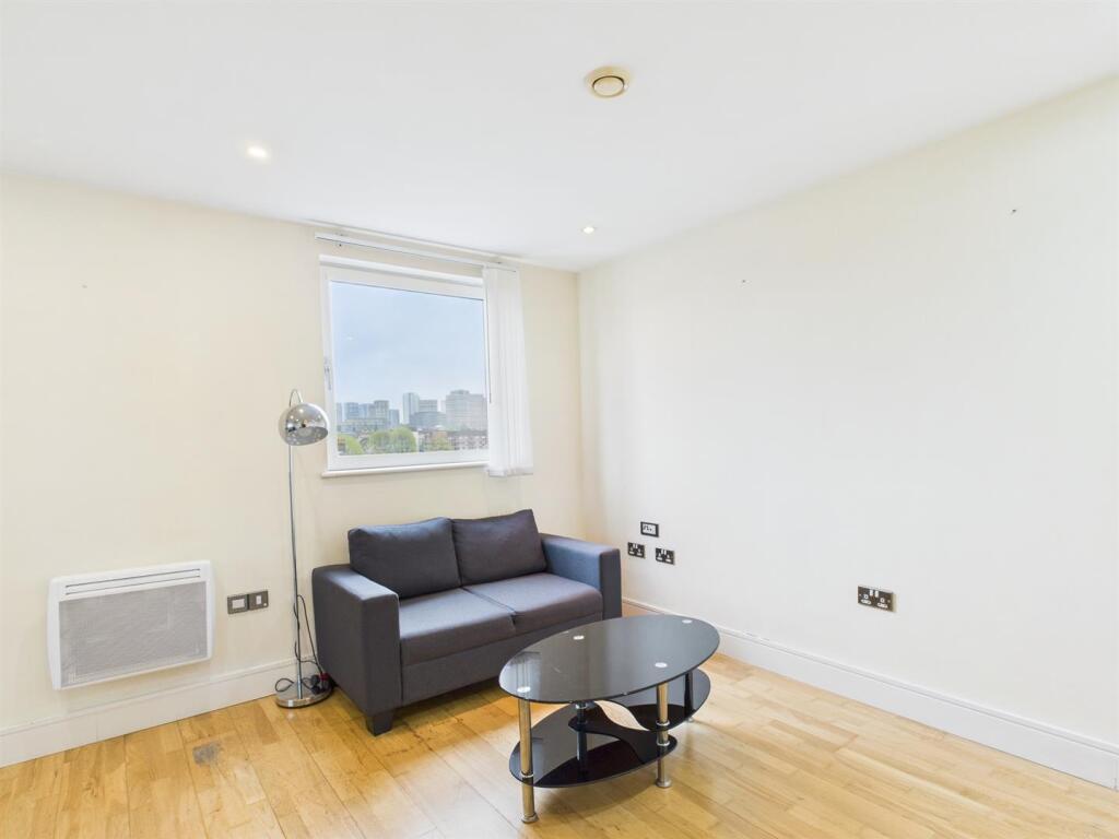 1 bed Apartment for rent in Bethnal Green. From Peach Properties - Shoreditch