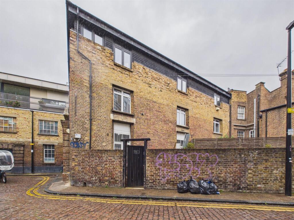 4 bed Apartment for rent in Bethnal Green. From Peach Properties - Shoreditch