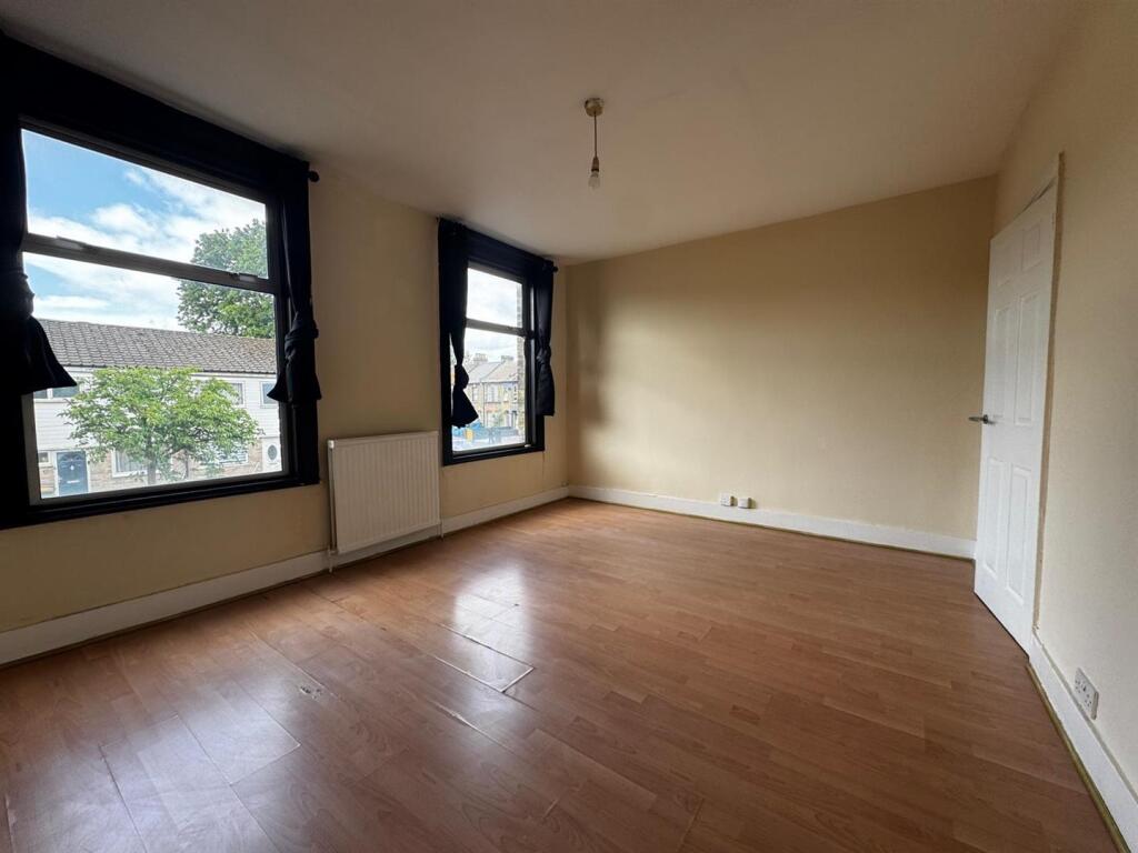 1 bed Apartment for rent in Stratford. From Peach Properties - Shoreditch