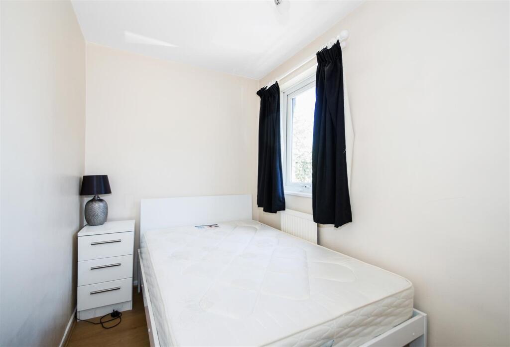 1 bed House Share for rent in Bethnal Green. From Peach Properties - Shoreditch 1 bed House Share for rent in Bethnal Green. From Peach Properties - Shoreditch