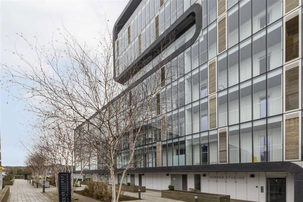 3 bed 1st Floor Flat for rent in Woolwich. From Dexters - Blackheath