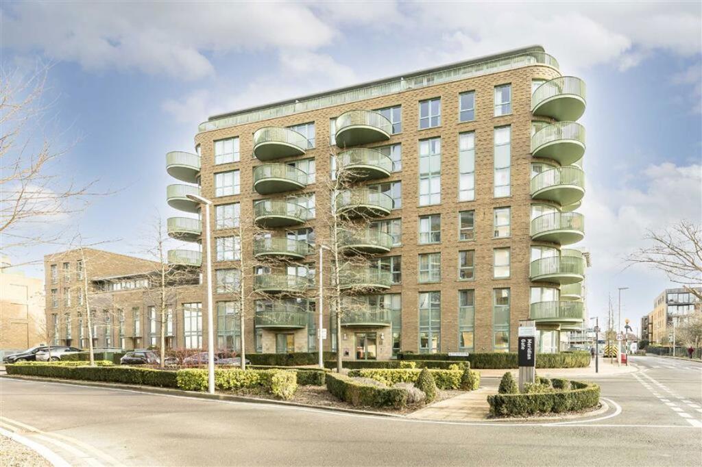 2 bed 1st Floor Flat for rent in Lewisham. From Dexters - Lee 2 bed 1st Floor Flat for rent in Lewisham. From Dexters - Lee