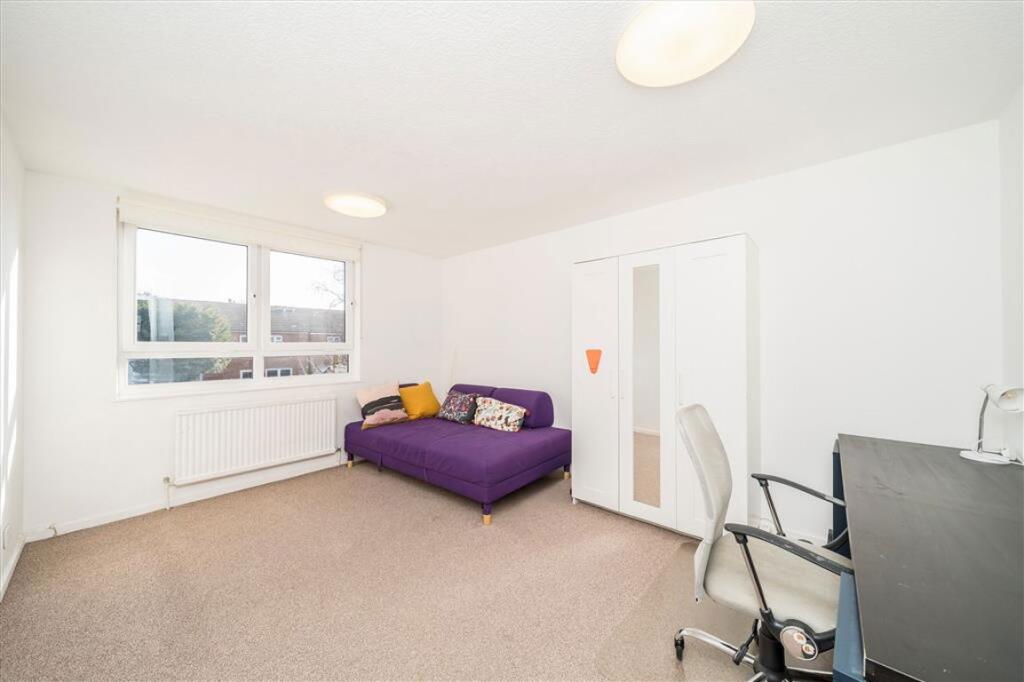 1 bed 1st Floor Flat for rent in Lewisham. From Dexters - Lee 1 bed 1st Floor Flat for rent in Lewisham. From Dexters - Lee