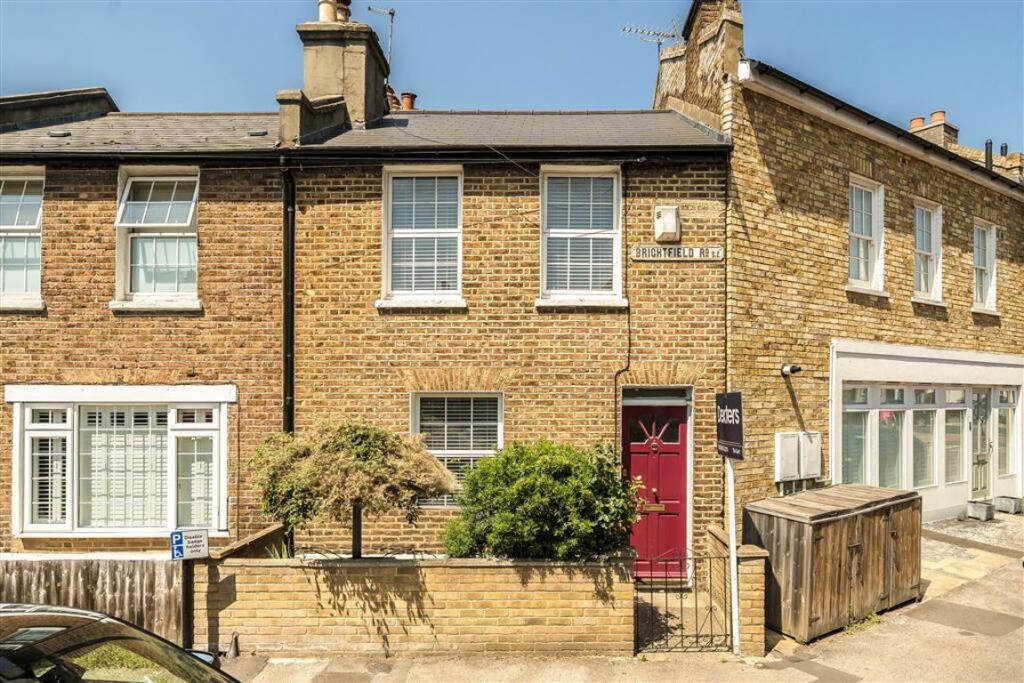 2 bed Detached for rent in Lewisham. From Dexters - Lee 2 bed Detached for rent in Lewisham. From Dexters - Lee