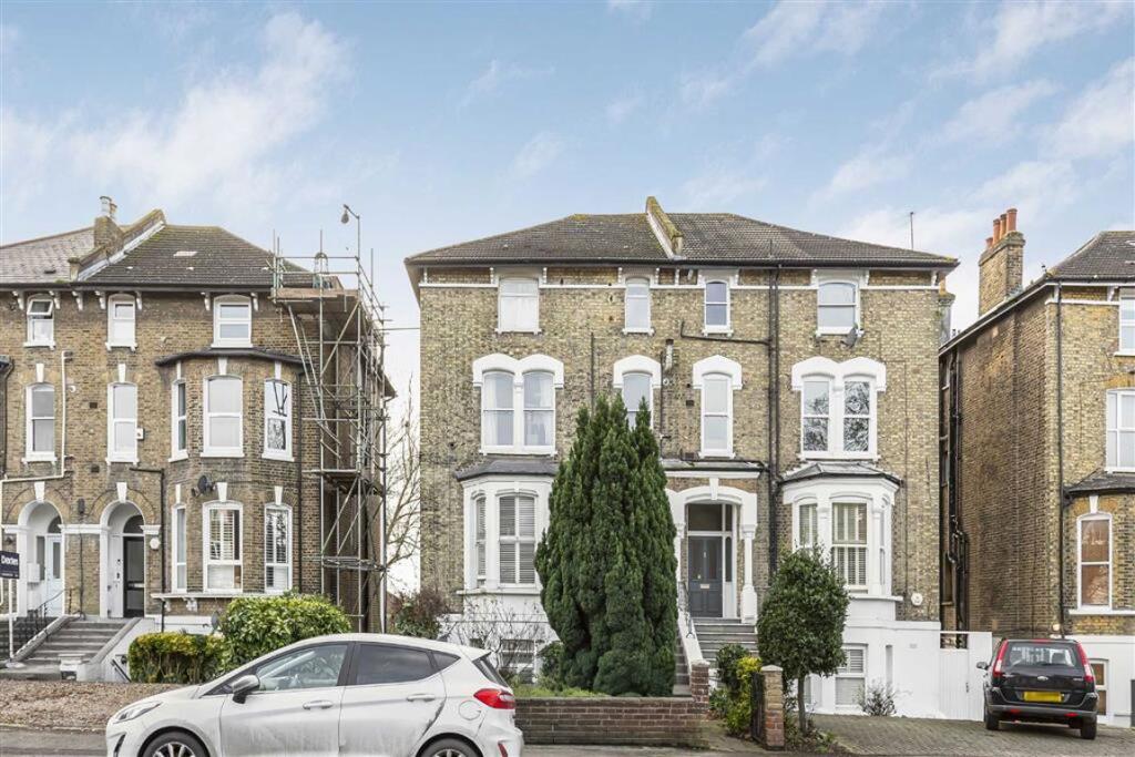 1 bed 1st Floor Flat for rent in Lewisham. From Dexters - Lee 1 bed 1st Floor Flat for rent in Lewisham. From Dexters - Lee