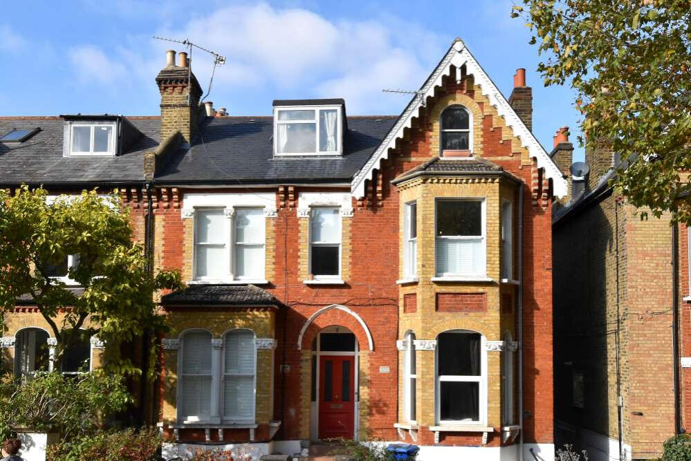0 bed Studio for rent in Catford. From Pickwick Estates - Honor Oak